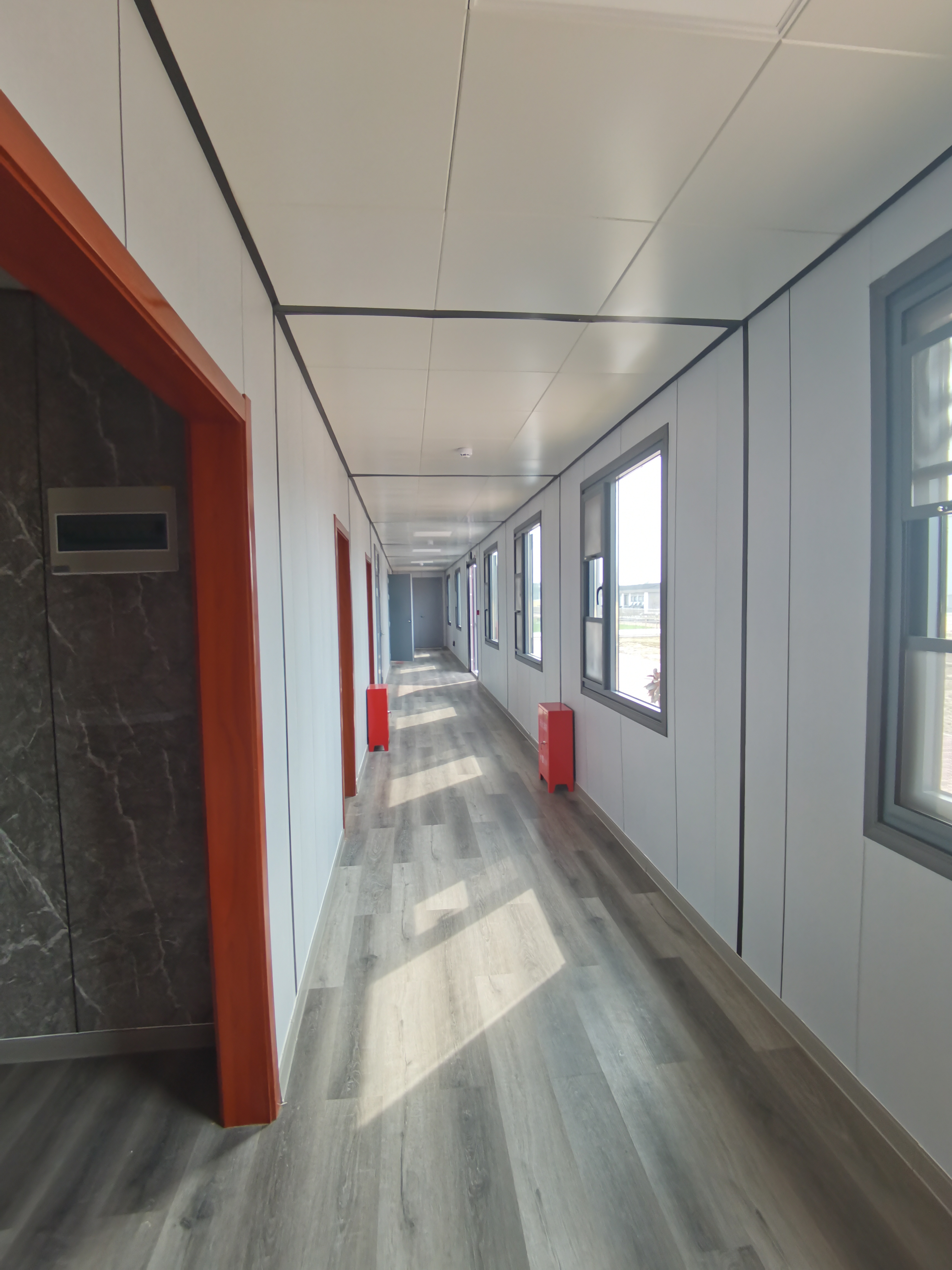 中石化野營房組裝辦公樓項(xiàng)目(圖文)