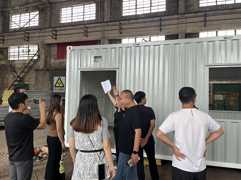 我公司自發(fā)組織全員參與野營(yíng)房產(chǎn)品生產(chǎn)培訓(xùn)